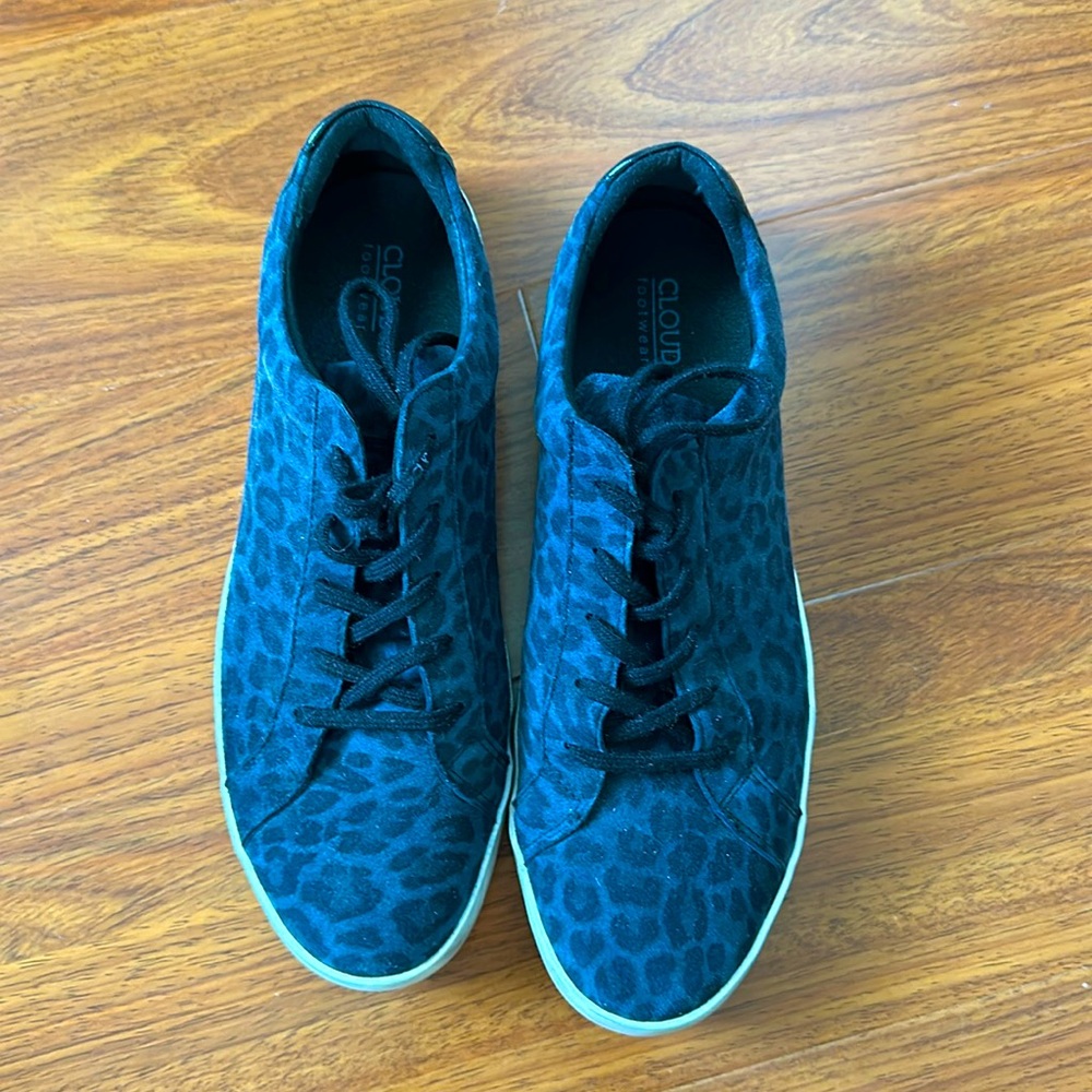 Cloud Footwear fashion sneakers